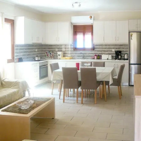 Lejlighed Lefkada Family Friendly House With Parking ,yard