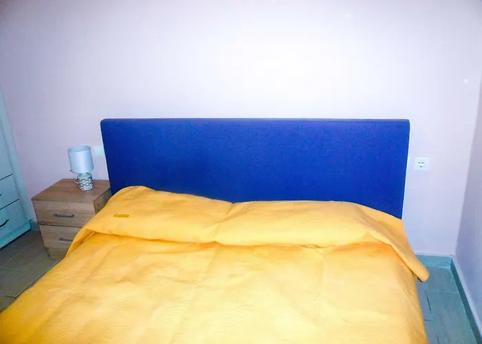 Lefkada Family Friendly House With Parking ,yard Apartmán